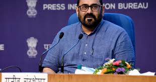  മുഖ്യ മന്ത്രിക്ക് മറുപടിയുമായി കേന്ദ്രമന്ത്രി രാജീവ് ചന്ദ്രശേഖർ