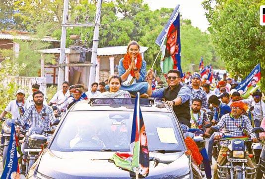  വോട്ടർമാരെ കുഴപ്പിച്ച് മന്ത്രിമക്കൾ