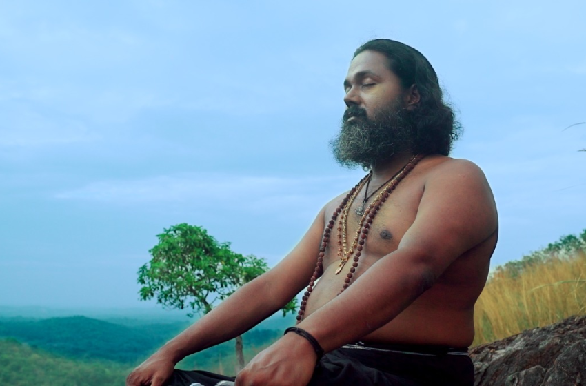 ഇന്ന് YouTube-ൽ റിലീസ്: മനുഷ്യബന്ധങ്ങളുടെയും ആത്മീയതയുടെയും ഹൃദയസ്പർശിയായ മലയാളം ഫീച്ചർ ഫിലിം ‘സ്വാമി’