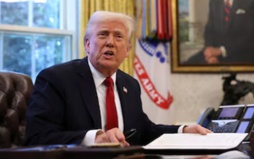  ഗ്രീൻലാൻഡ് വീണ്ടും ലക്ഷ്യമിട്ട് ട്രംപ്; ‘സൈനിക നടപടിയും തള്ളിക്കളയാനാവില്ല’ എന്ന് വൈറ്റ് ഹൗസ്