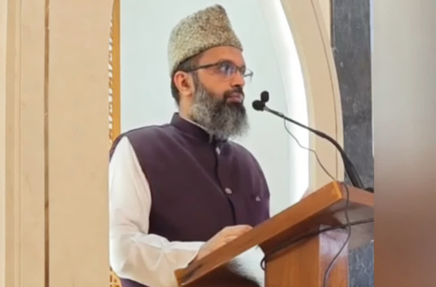  മതസൗഹാർദത്തിന്റെ വിളംബരം: ആറ്റുകാൽ ഭക്തർക്കായി മസ്ജിദുകളും വീടുകളും തുറന്നുനൽകാൻ പാളയം ഇമാം