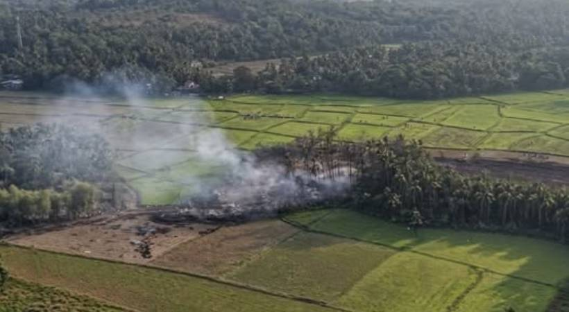  അളവിൽ കൂടുതൽ വെടിമരുന്ന് ശേഖരം: പാറമേക്കാവ് പടക്കനിർമ്മാണശാല ഉടമയ്ക്കെതിരെ കേസ്