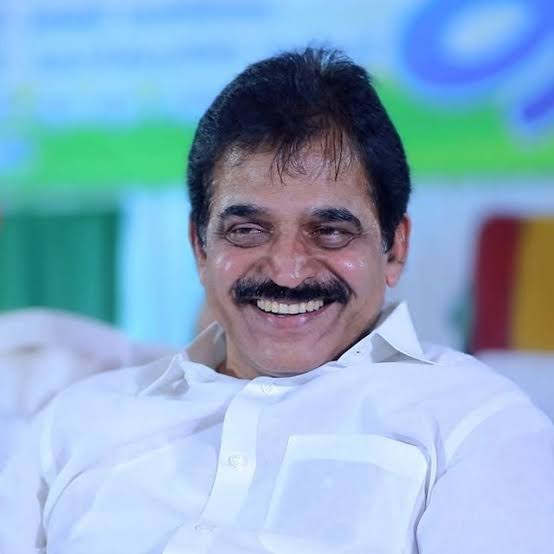  കേരളത്തിന്റെ പുതിയ മുഖ്യമന്ത്രി: അനിശ്ചിതത്വം നീങ്ങുന്നു, ഔദ്യോഗിക പ്രഖ്യാപനം ഇന്ന്