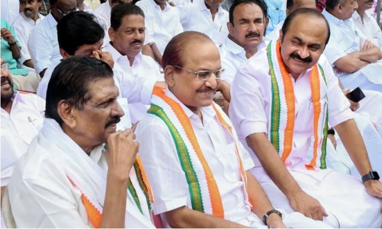  മെയ് 18ന് പൂർണ്ണ മന്ത്രിസഭ സത്യപ്രതിജ്ഞ ചെയ്തേക്കും; യുഡിഎഫിൽ ചർച്ചകൾ സജീവം
