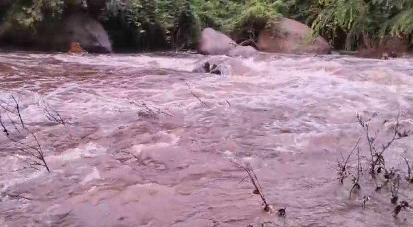  ദുരന്തഭൂമിയായി മലപ്പുറം: സംസ്ഥാനത്ത് കനത്ത മഴയിൽ ഒൻപത് മരണം; മുഖ്യമന്ത്രി ഇന്നെത്തും