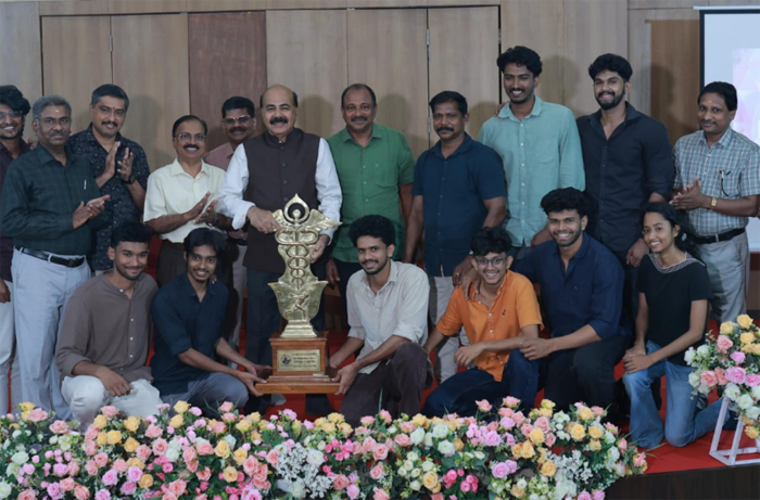  കേരള ആരോഗ്യശാസ്ത്ര സർവകലാശാലയുടെ സ്പോർട്സ് കോൺവൊക്കേഷൻ തൃശൂരിൽ നടന്നു; തിരുവനന്തപുരം ഗവ. മെഡിക്കൽ കോളേജിന് ഓവറോൾ ചാമ്പ്യൻഷിപ്പ്
